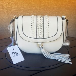 NWT Austin and York May Saddle Genuine Leather Crossbody Bag